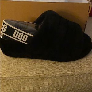 UGG Fluff Yeah Slides